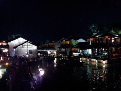 Abendliches Gedrängel in Wuzhen